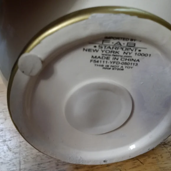 DC Comics (F.A.B) Superman Piggy Bank with Stopper.⚾🚵🚴⛳🏀⚽🎾🎱🏈🏂🏊🏄🎣🎯🎲🎮 - Picture 3 of 14